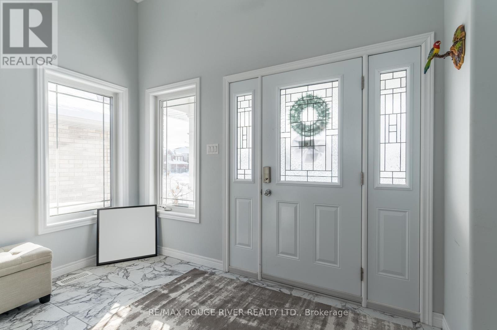 48 York Drive, Peterborough North (North), Ontario  K9K 0H1 - Photo 5 - X11983852
