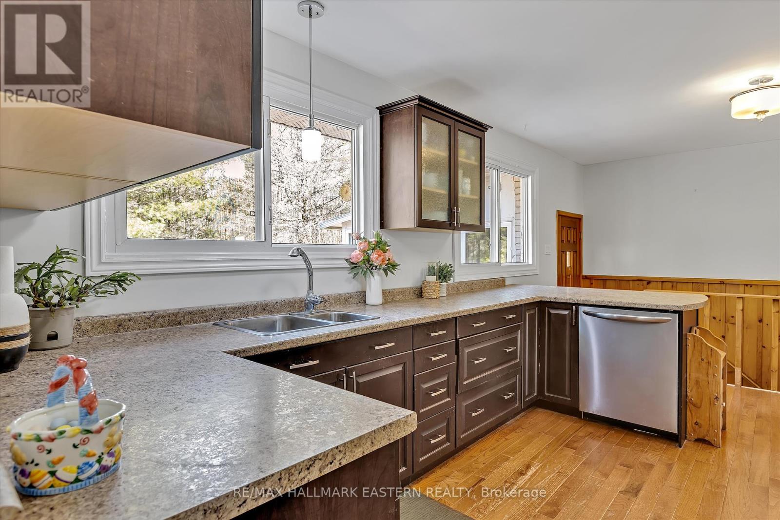 517 Belmont 2nd Line, Havelock-Belmont-Methuen (Belmont-Methuen), Ontario  K0L 1Z0 - Photo 8 - X11985998