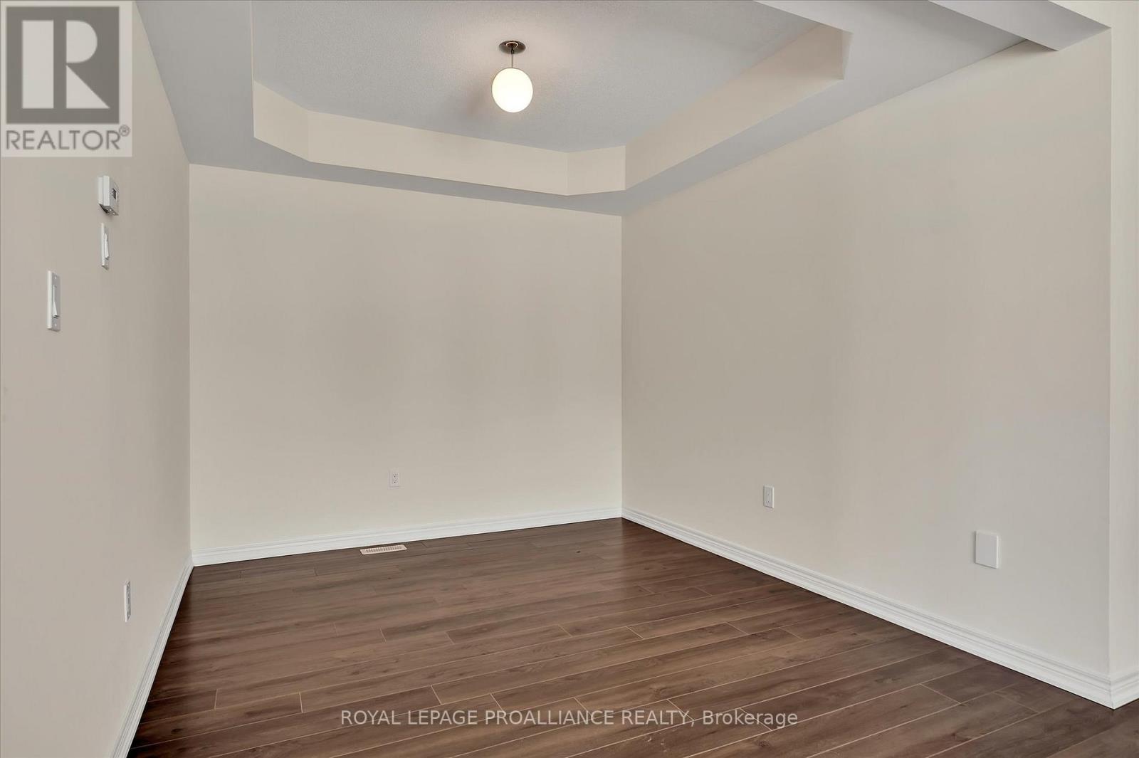 902 Bamford Terrace, Peterborough North (North), Ontario  K9K 0H4 - Photo 11 - X11986969
