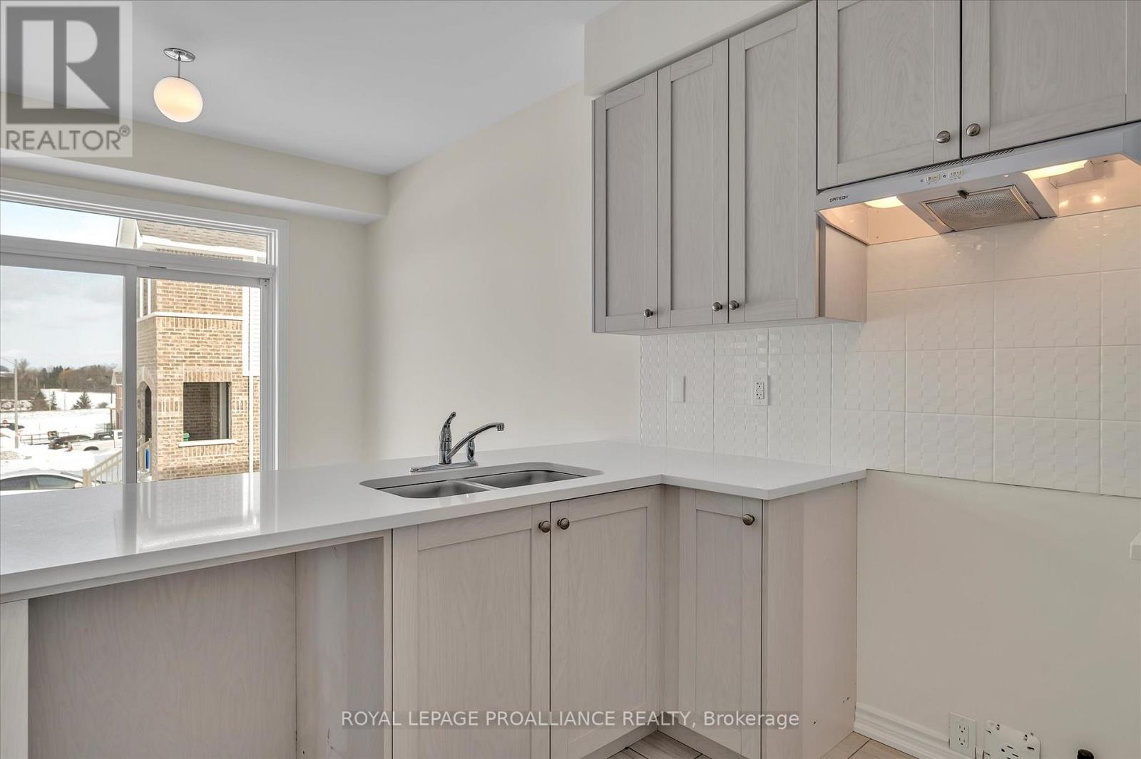 902 Bamford Terrace, Peterborough North (North), Ontario  K9K 0H4 - Photo 23 - X11986969