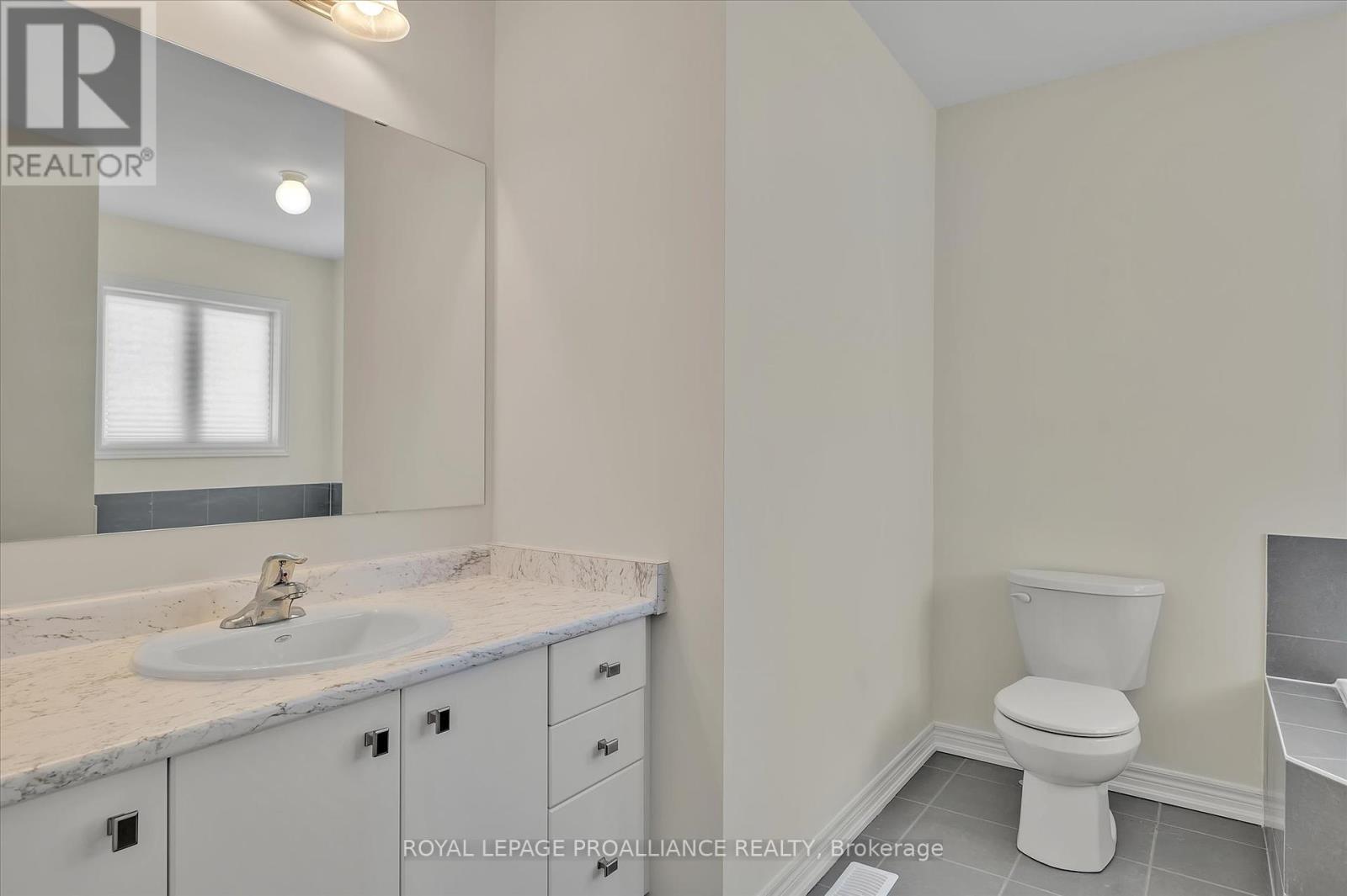 902 Bamford Terrace, Peterborough North (North), Ontario  K9K 0H4 - Photo 31 - X11986969
