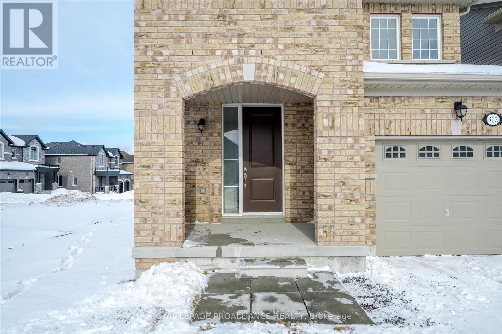 902 Bamford Terrace, Peterborough North (North), Ontario  K9K 0H4 - Photo 4 - X11986969