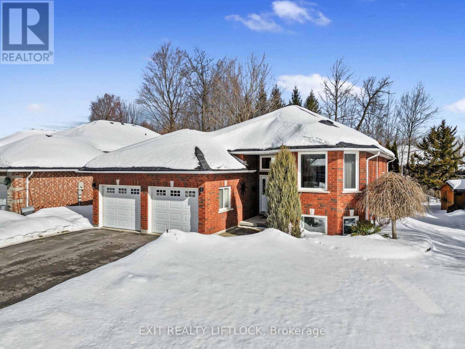 295 Woodward Avenue, Peterborough North (North), Ontario  K9L 1K2 - Photo 2 - X11992904