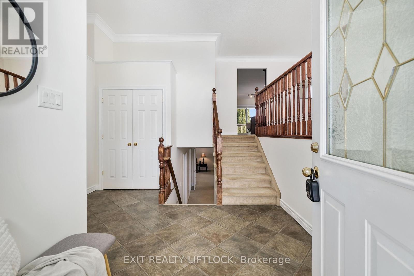 295 Woodward Avenue, Peterborough North (North), Ontario  K9L 1K2 - Photo 6 - X11992904