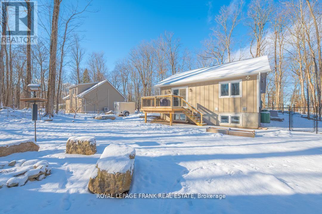 24 Ted's Lane, Trent Lakes, Ontario  K0L 1J0 - Photo 5 - X11993368