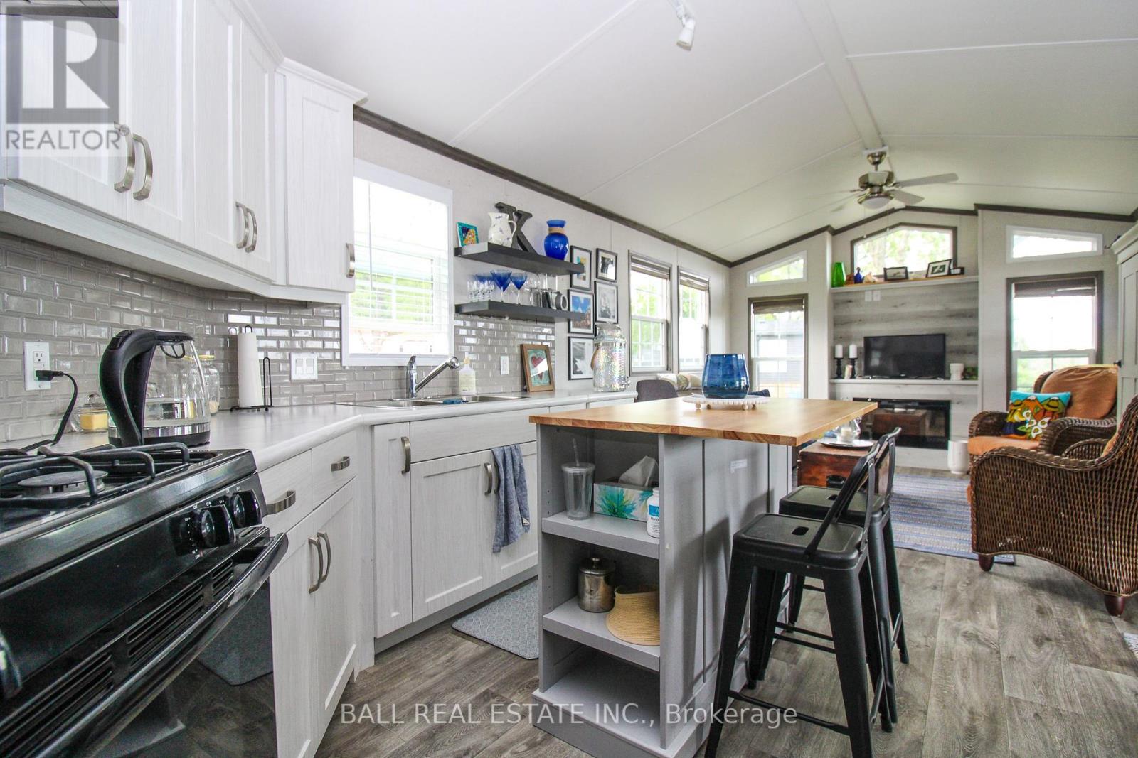 5 Marina Cres. - 920 Skyline Road, Selwyn, Ontario  K0L 1T0 - Photo 22 - X11994690