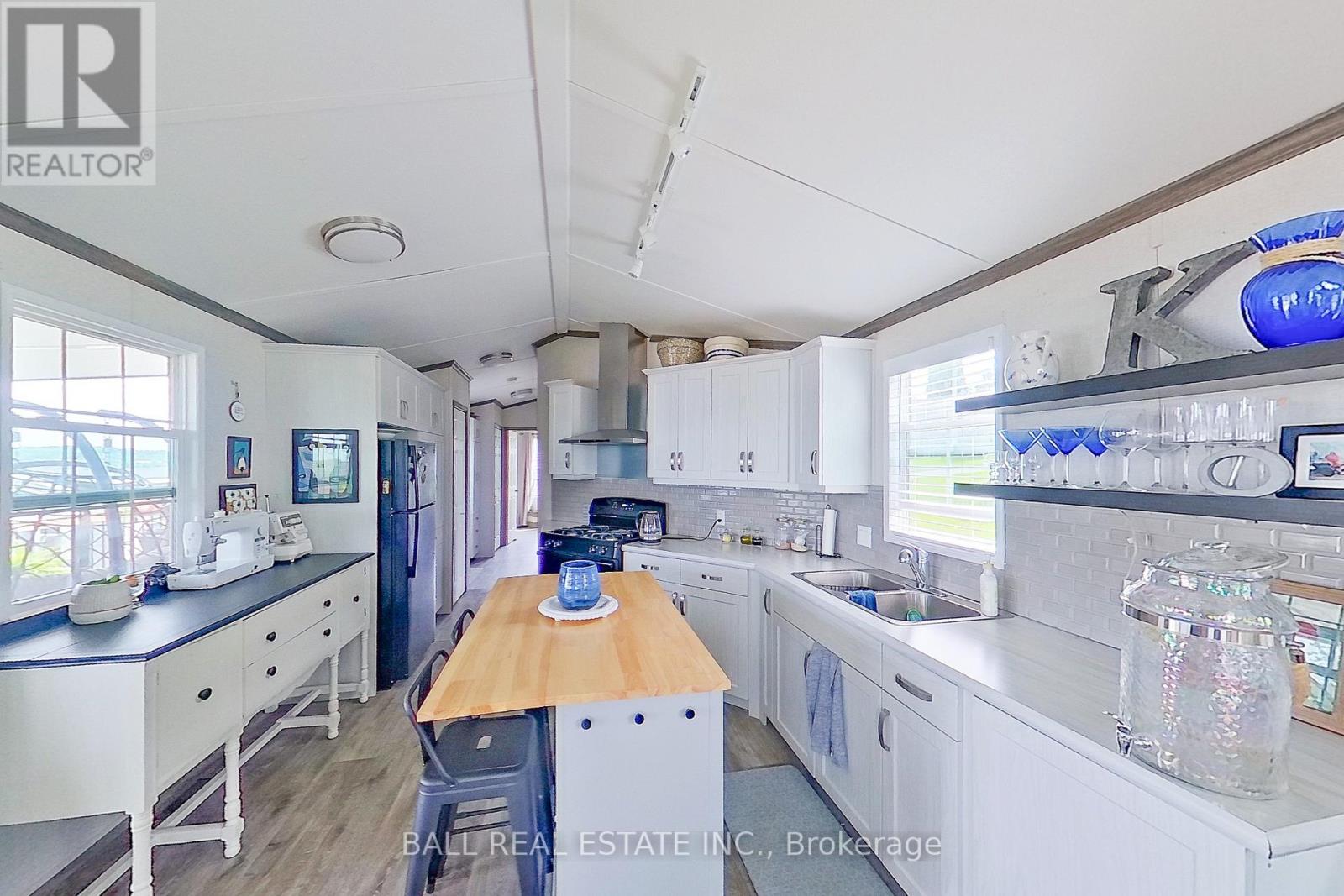 5 Marina Cres. - 920 Skyline Road, Selwyn, Ontario  K0L 1T0 - Photo 9 - X11994690