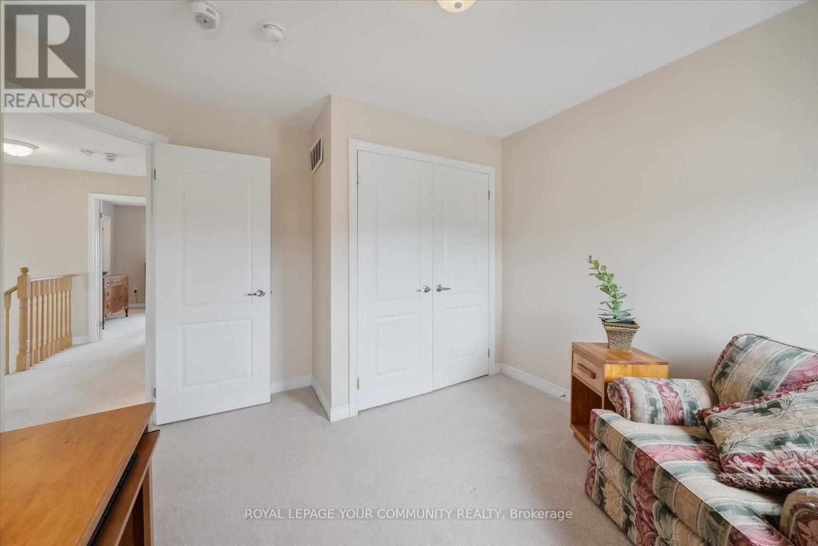 37 Gunsolus Road, Kawartha Lakes (Ops), Ontario  K9V 0E4 - Photo 18 - X11995349