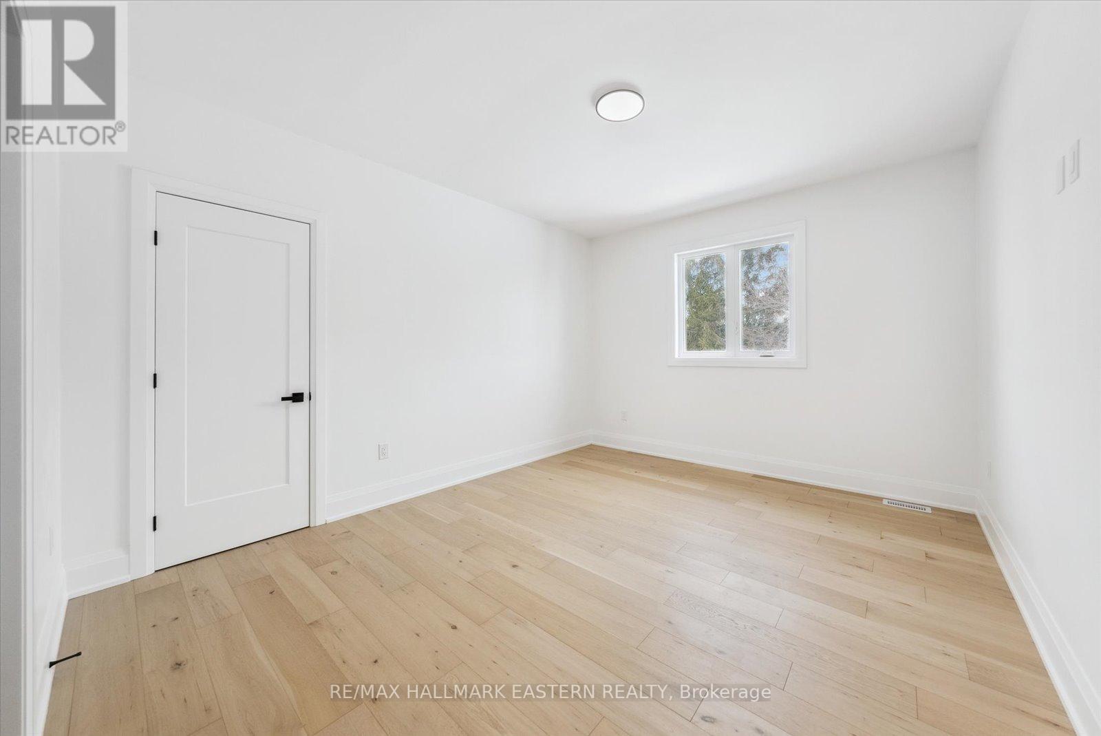 678 Otonabee Drive, Peterborough South (East), Ontario  K9J 7P9 - Photo 32 - X11996607