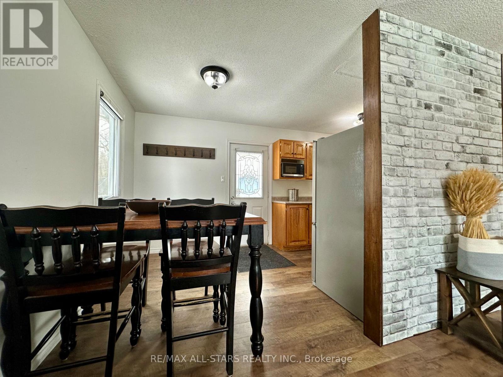 25 Maple Grove Road, Kawartha Lakes (Fenelon), Ontario  K9V 4R6 - Photo 6 - X11997192