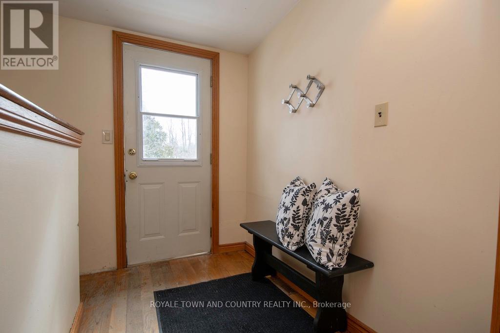 2 Osborne Street, Kawartha Lakes (Ops), Ontario  K0L 2X0 - Photo 4 - X11999136