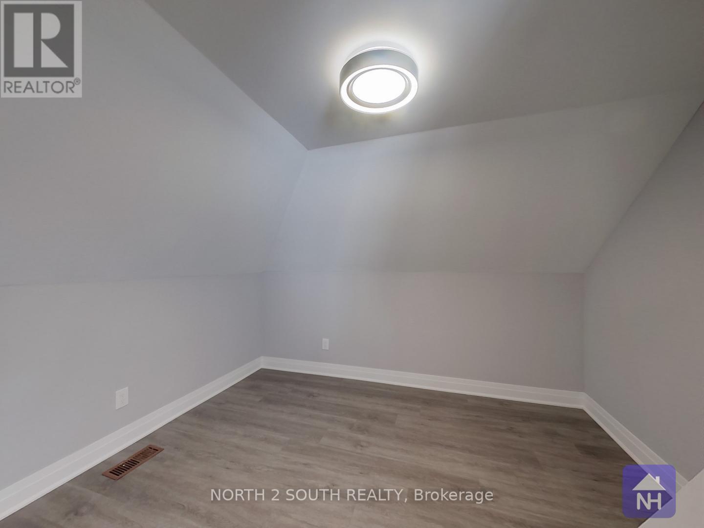 190 Stewart Street, Peterborough Central (South), Ontario  K9J 3M5 - Photo 17 - X12000761