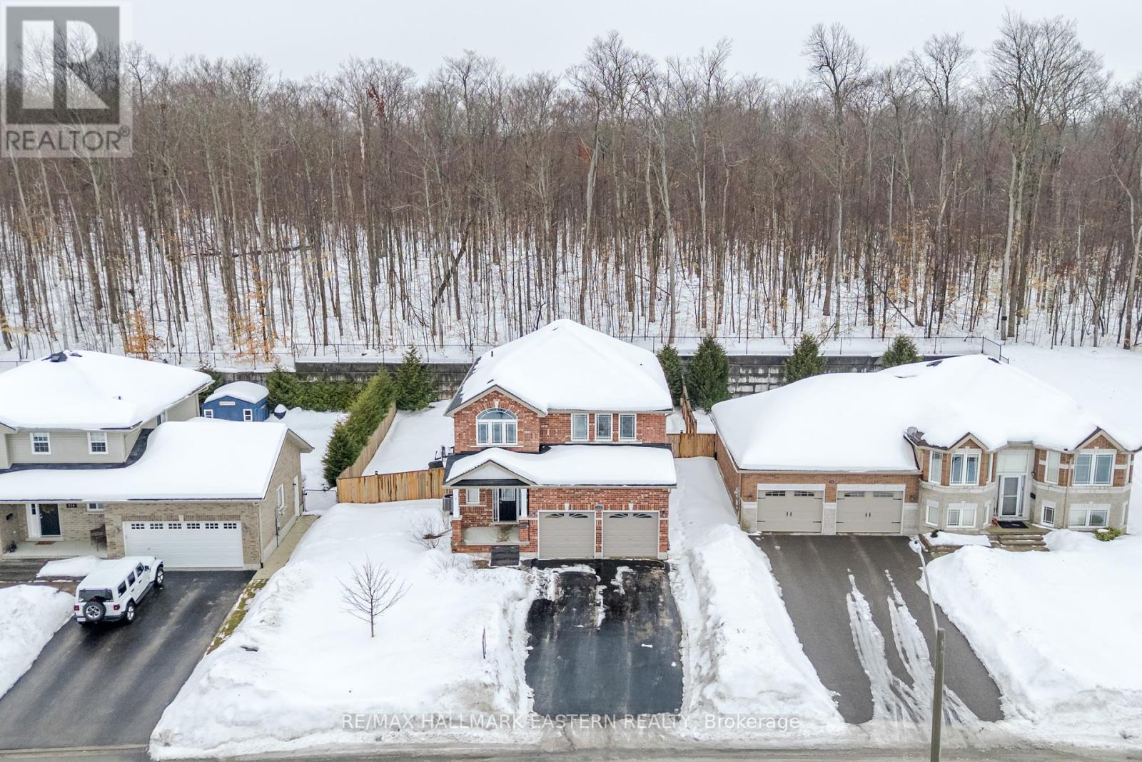 312 Glenwood Street, Selwyn, Ontario  K9H 2B3 - Photo 43 - X12001476
