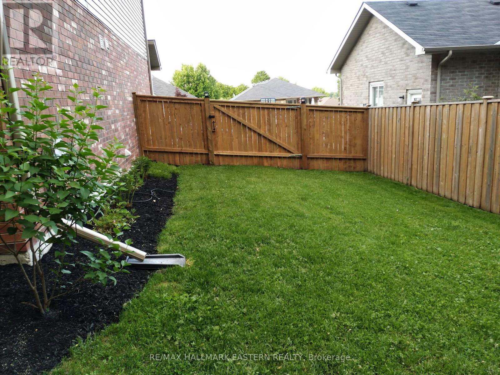 312 Glenwood Street, Selwyn, Ontario  K9H 2B3 - Photo 49 - X12001476