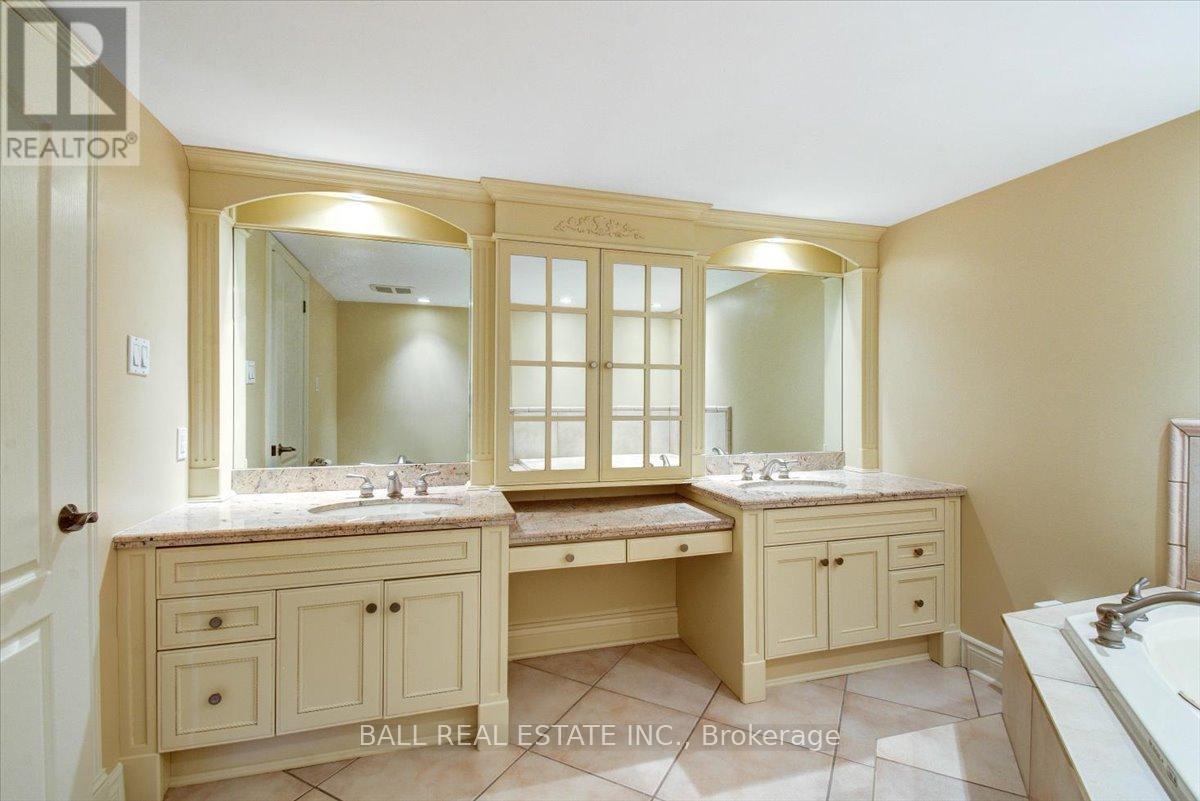 Ph1 - 885 Clonsilla Avenue, Peterborough West (Central), Ontario  K9J 5Y2 - Photo 21 - X12001517