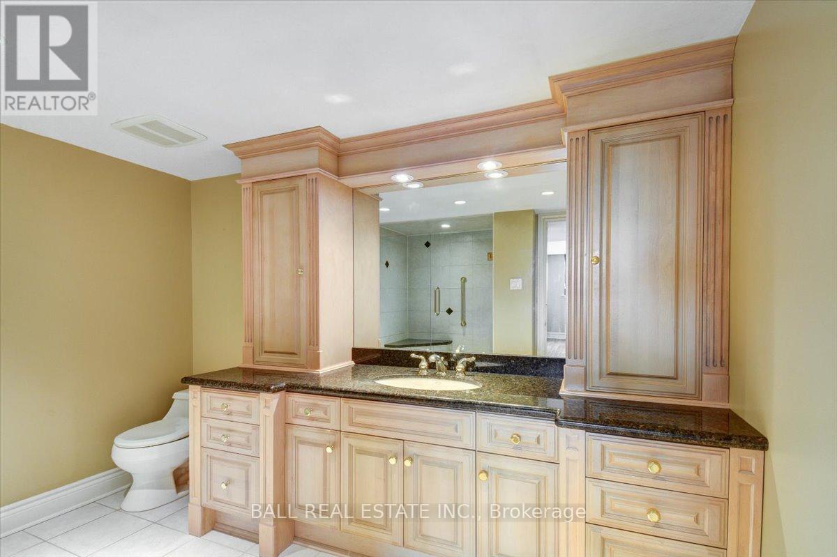 Ph1 - 885 Clonsilla Avenue, Peterborough West (Central), Ontario  K9J 5Y2 - Photo 23 - X12001517