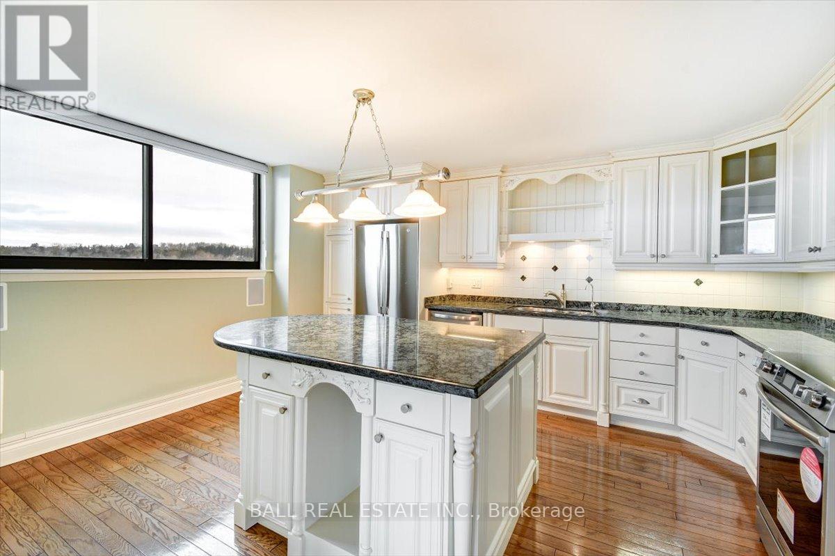 Ph1 - 885 Clonsilla Avenue, Peterborough West (Central), Ontario  K9J 5Y2 - Photo 7 - X12001517