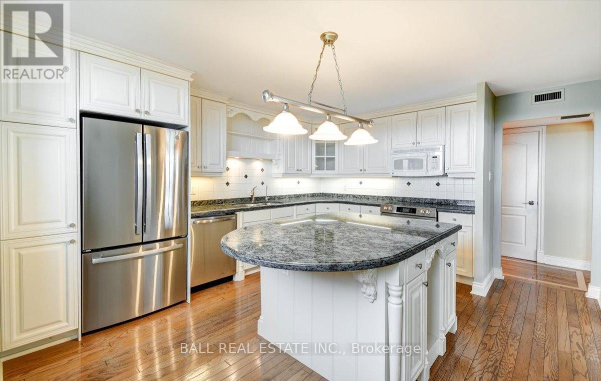 Ph1 - 885 Clonsilla Avenue, Peterborough West (Central), Ontario  K9J 5Y2 - Photo 8 - X12001517