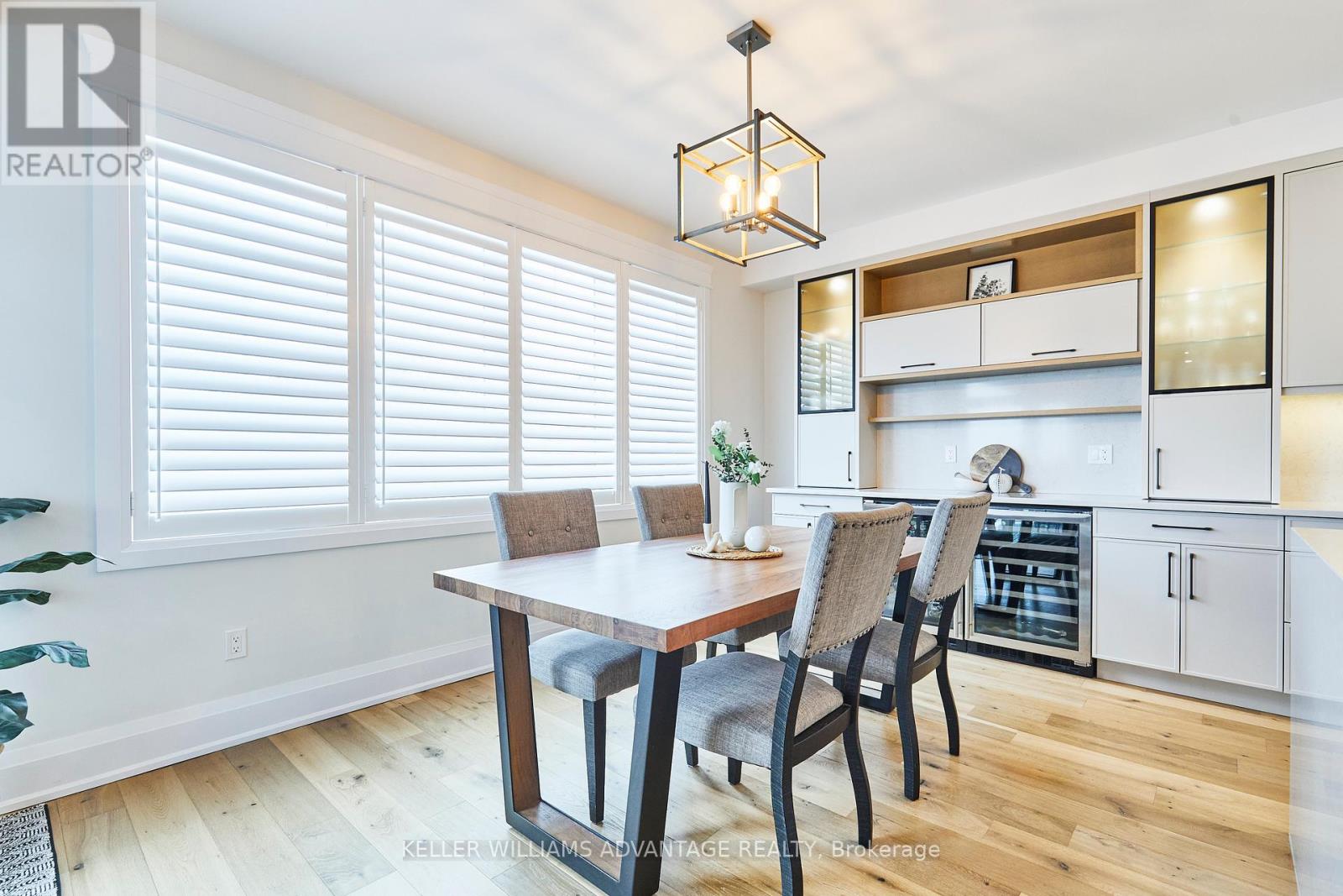 517 Clayton Avenue, Peterborough North (North), Ontario  K9K 0H6 - Photo 10 - X12003066
