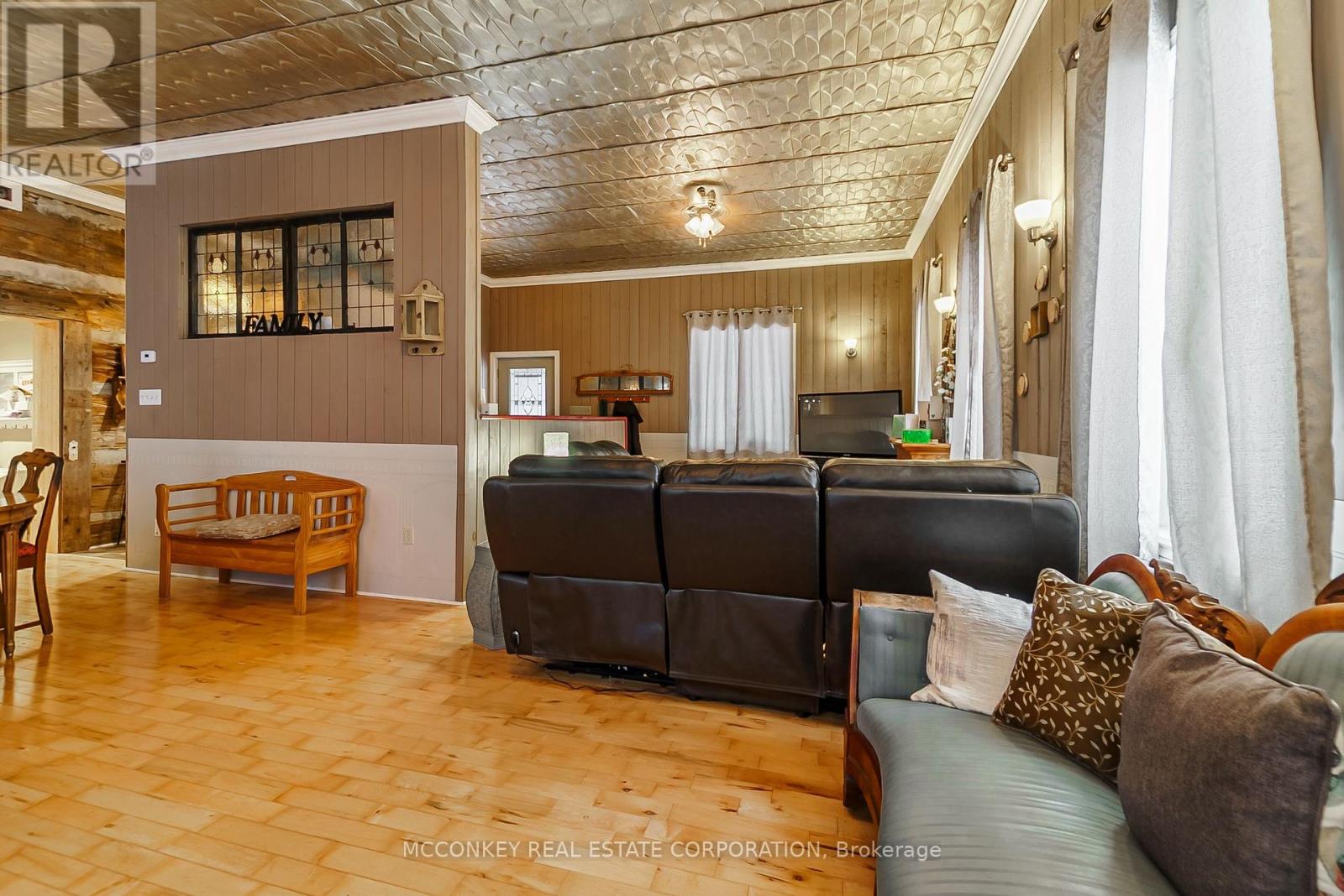 2385 Northey's Road, Selwyn, Ontario  K0L 2H0 - Photo 10 - X12004030