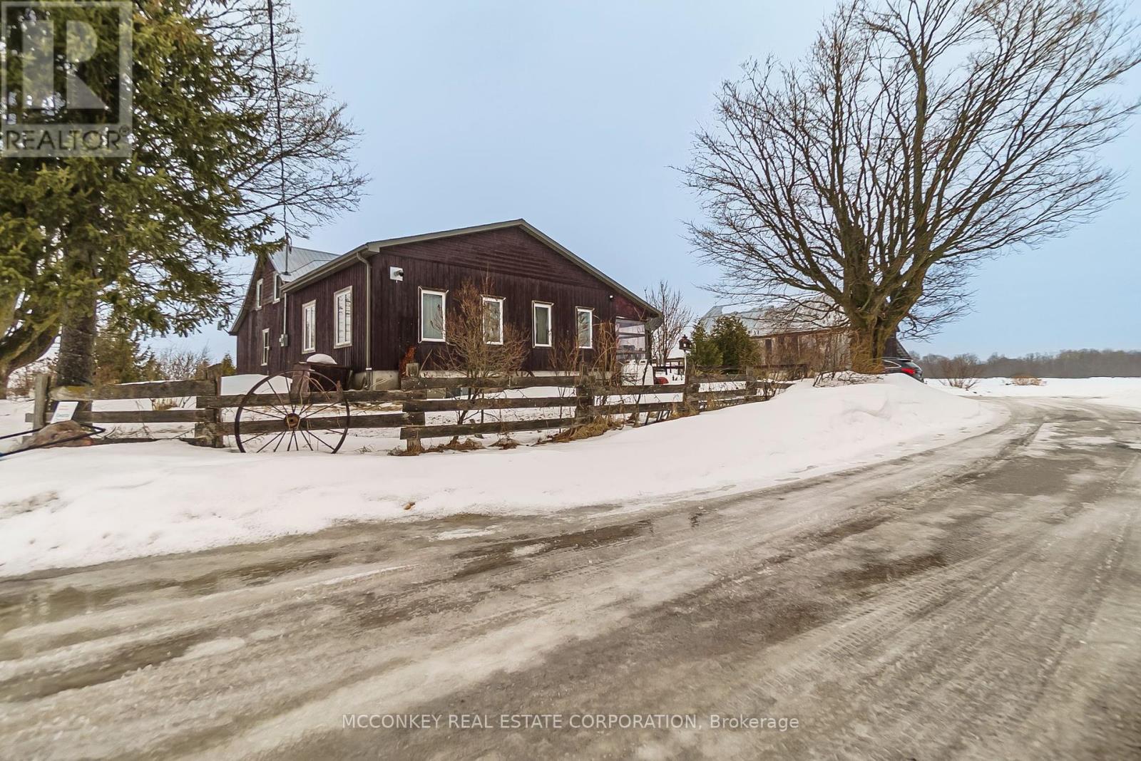 2385 Northey's Road, Selwyn, Ontario  K0L 2H0 - Photo 2 - X12004030