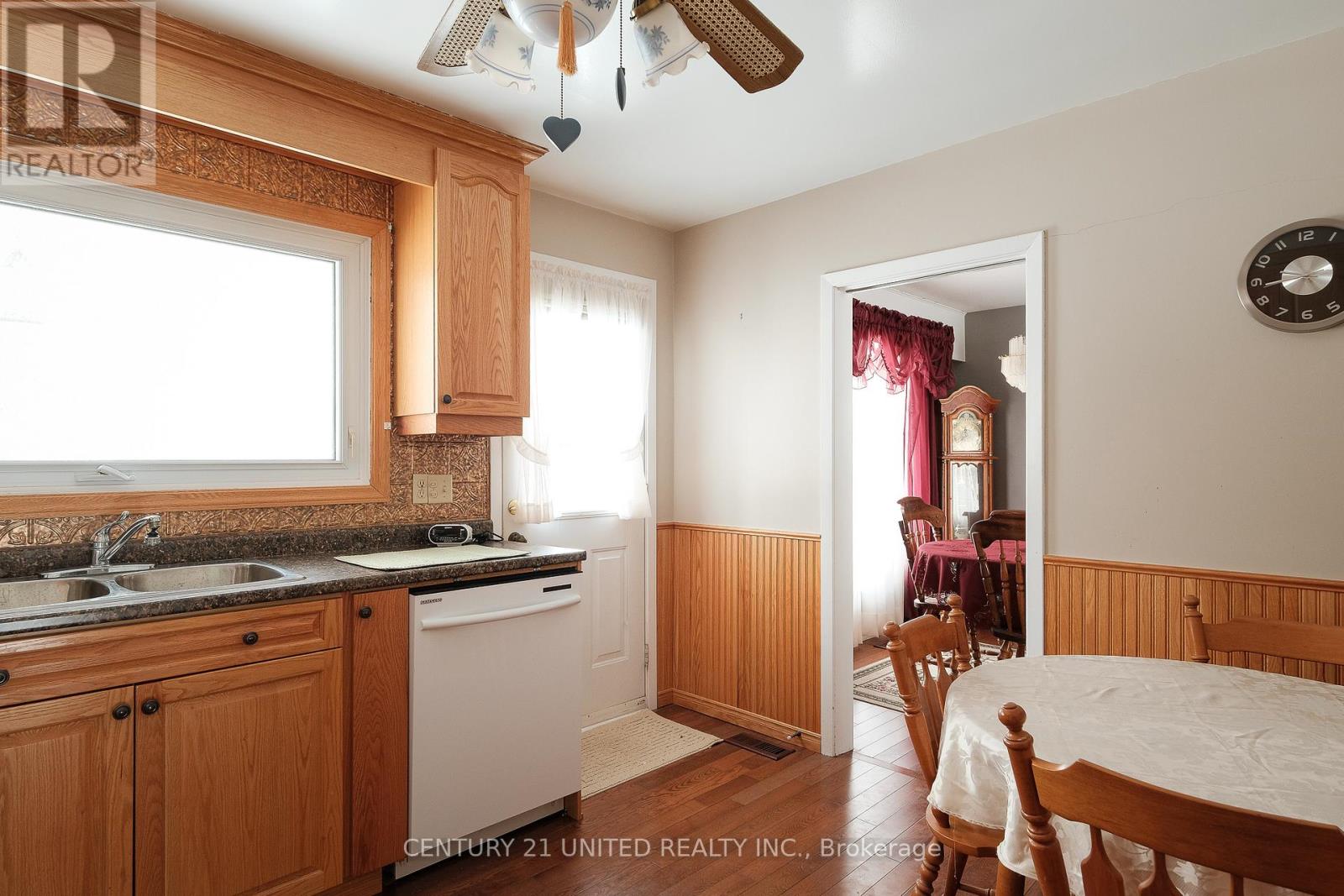 1378 Leighton Road, Peterborough North (North), Ontario  K9H 6W6 - Photo 11 - X12005405