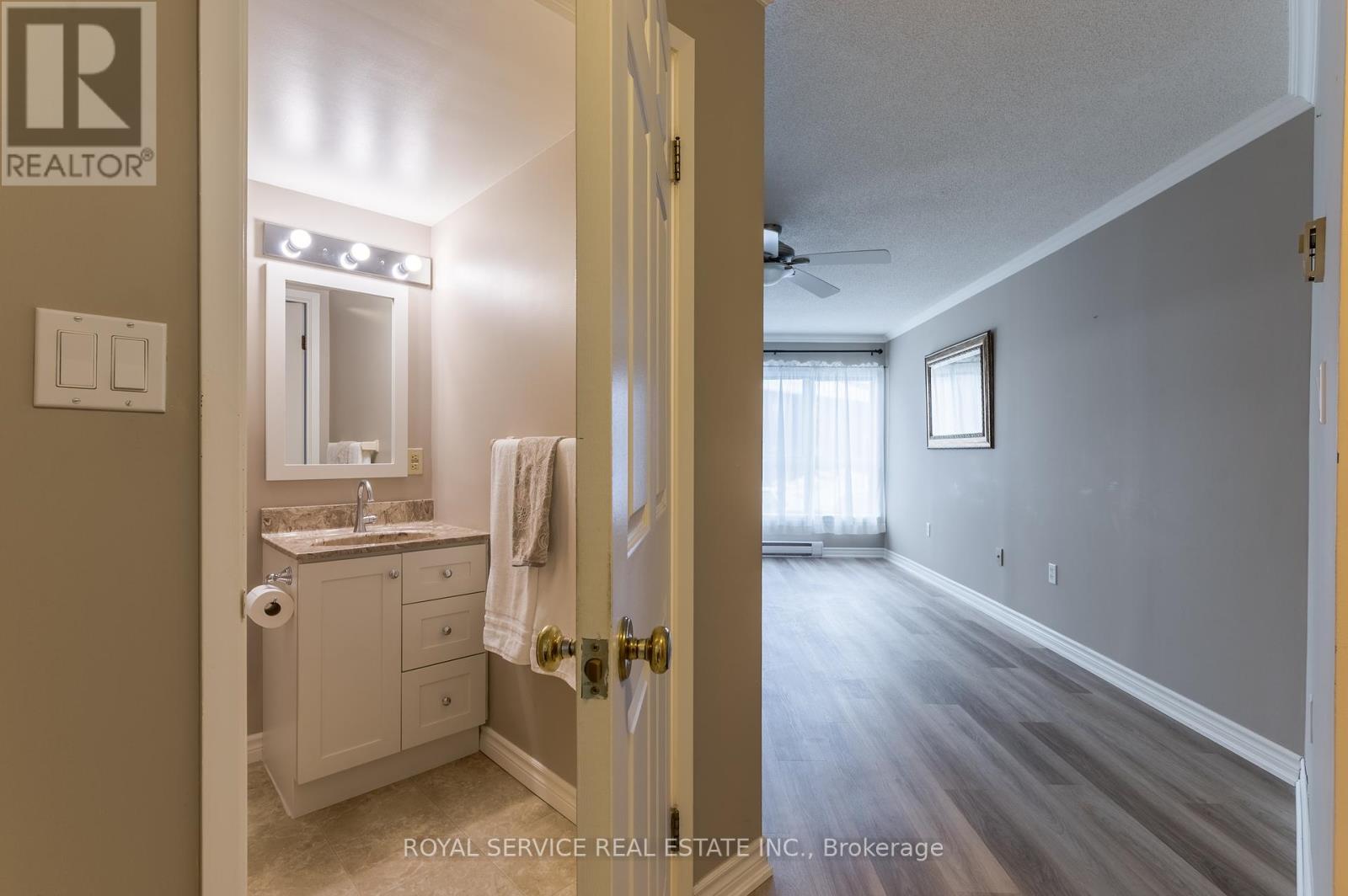 215 - 921 Armour Road, Peterborough East (North), Ontario  K9H 7K5 - Photo 15 - X12006017