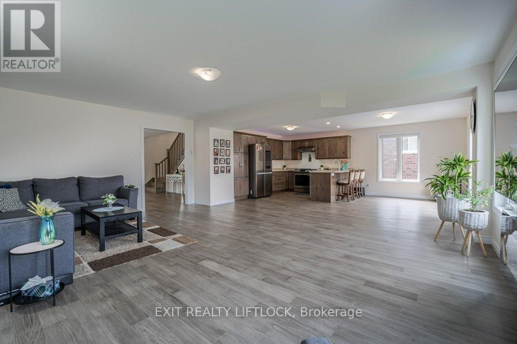 7 Oliver Lane, Asphodel-Norwood, Ontario  K0L 2V0 - Photo 8 - X12006361