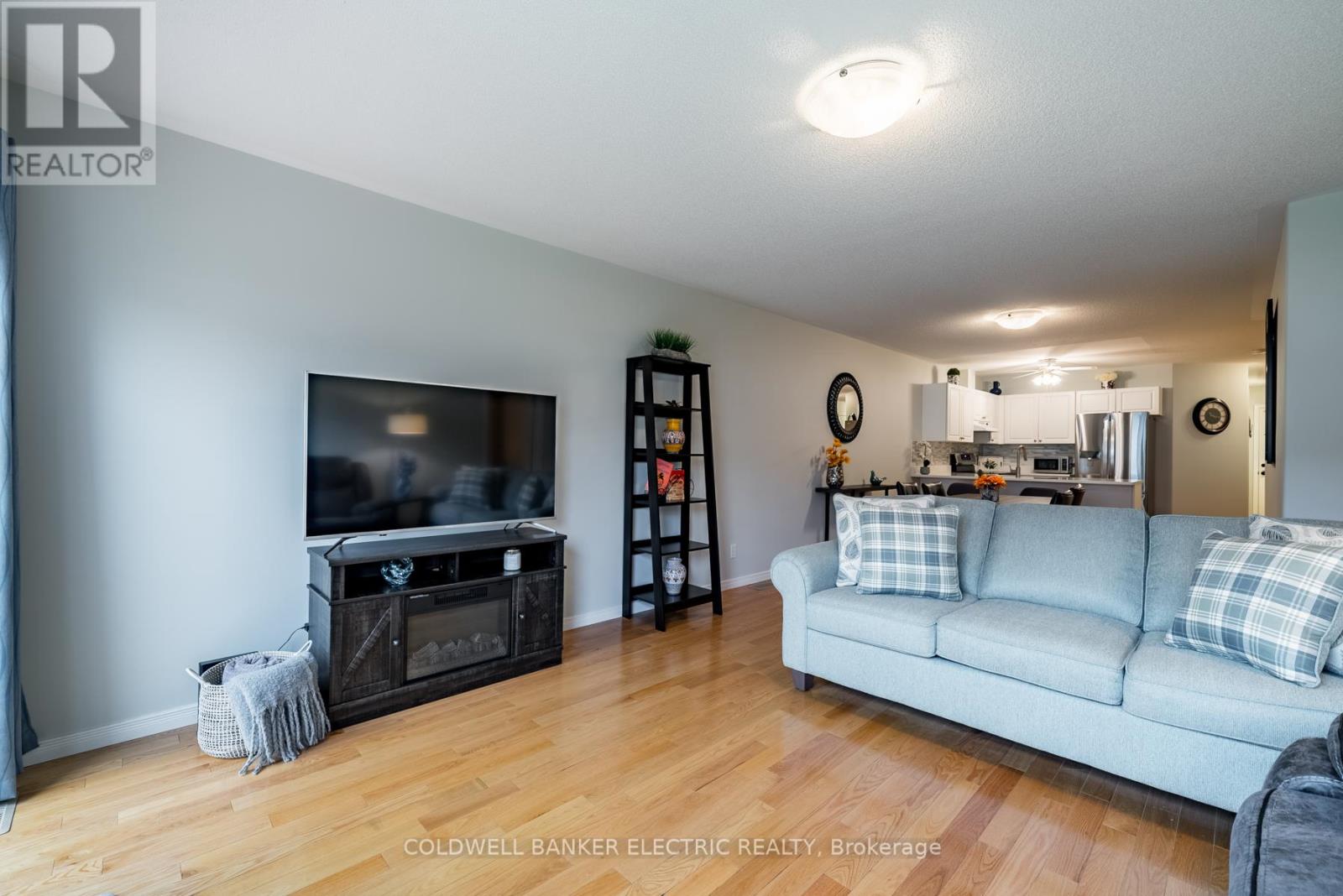 10 - 861 Wentworth Street, Peterborough West (Central), Ontario  K9J 8R7 - Photo 10 - X12006493