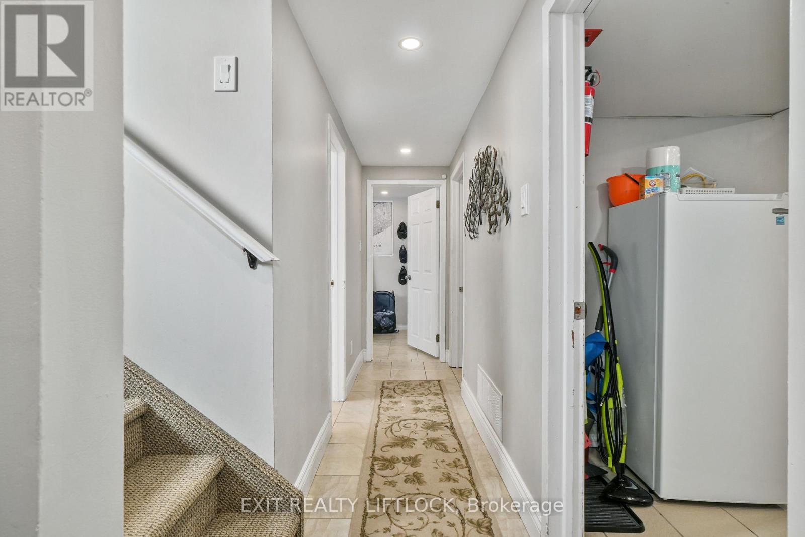 210 Antrim Street, Peterborough Central (North), Ontario  K9H 3G4 - Photo 33 - X12006773