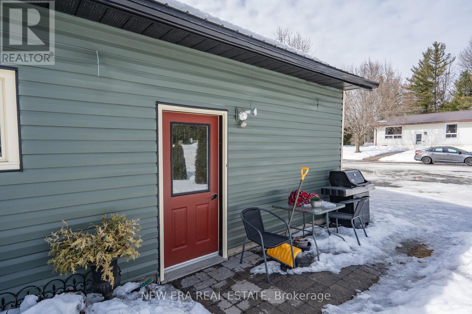 443 County Rd 40, Douro-Dummer, Ontario  K0L 2V0 - Photo 7 - X12007883