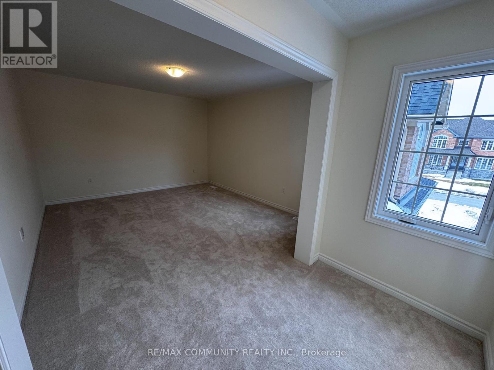 92 Golden Meadows Drive, Otonabee-South Monaghan, Ontario  K9J 0K8 - Photo 22 - X12008153