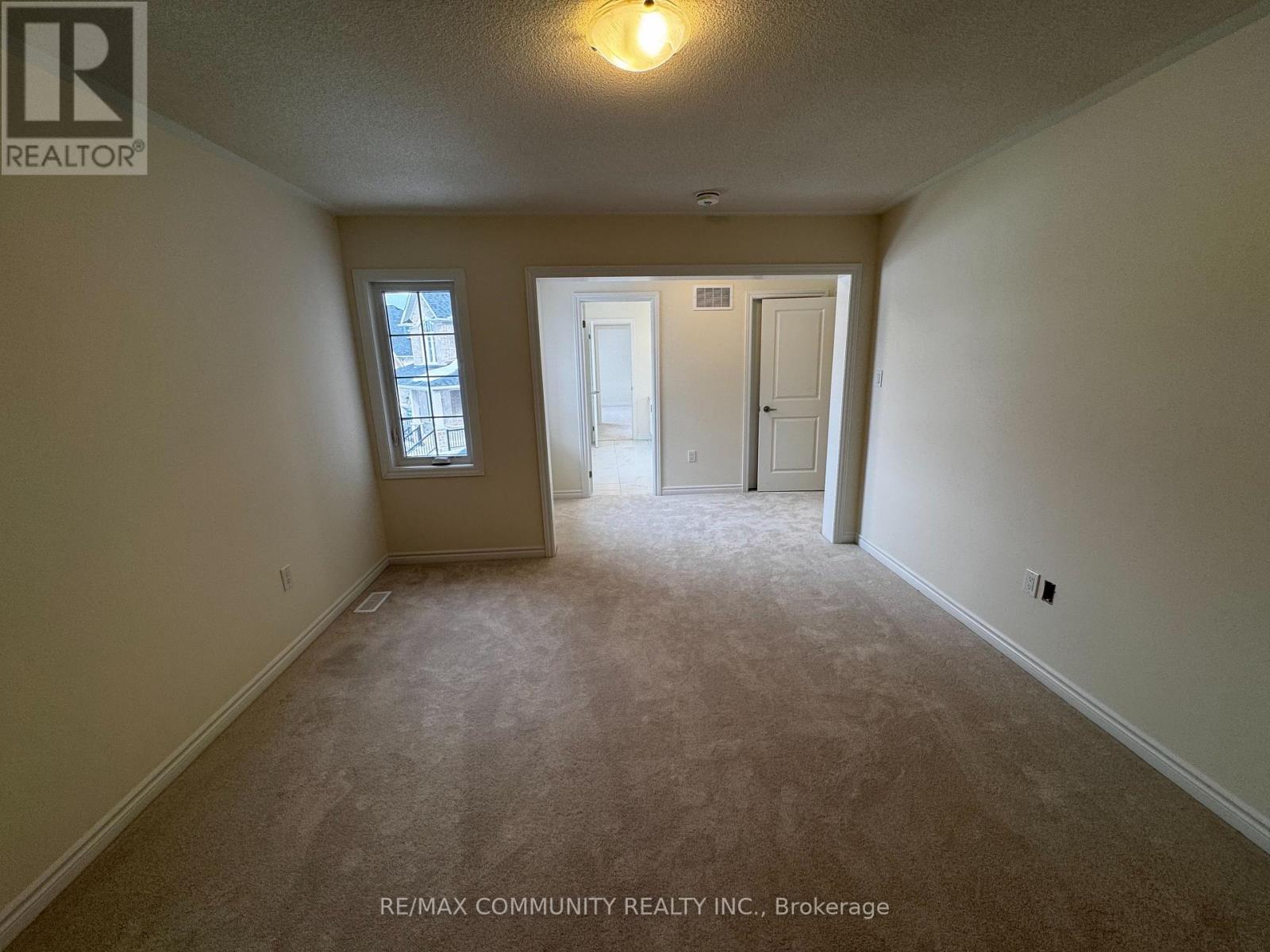 92 Golden Meadows Drive, Otonabee-South Monaghan, Ontario  K9J 0K8 - Photo 23 - X12008153