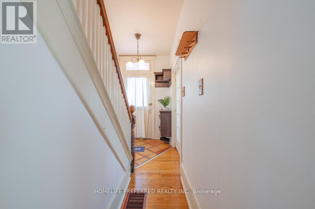 137 Lock Street, Peterborough Central (South), Ontario  K9J 2Y5 - Photo 24 - X12010648