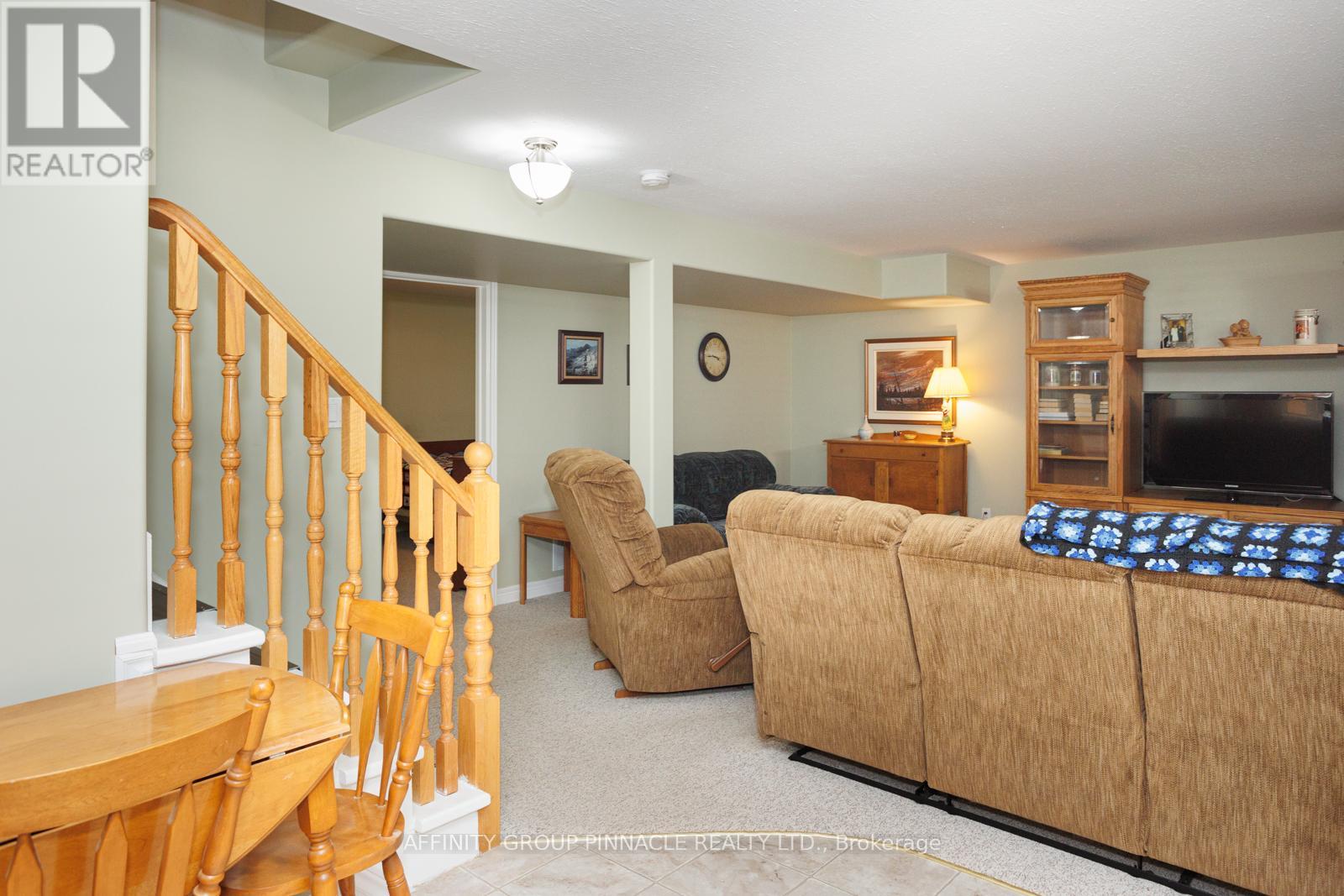 5 Susan Court, Kawartha Lakes (Lindsay), Ontario  K9V 4H1 - Photo 33 - X12011991