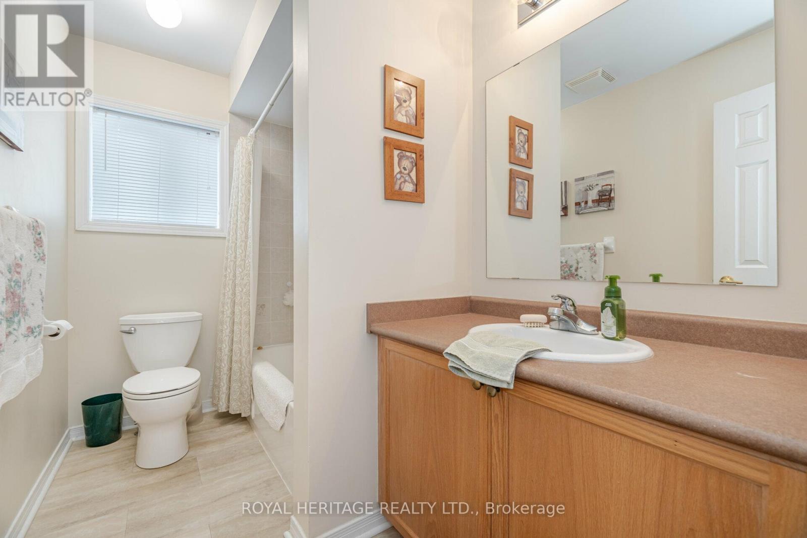 1734 Ravenwood Drive, Peterborough West (North), Ontario  K9K 2P6 - Photo 13 - X12015133