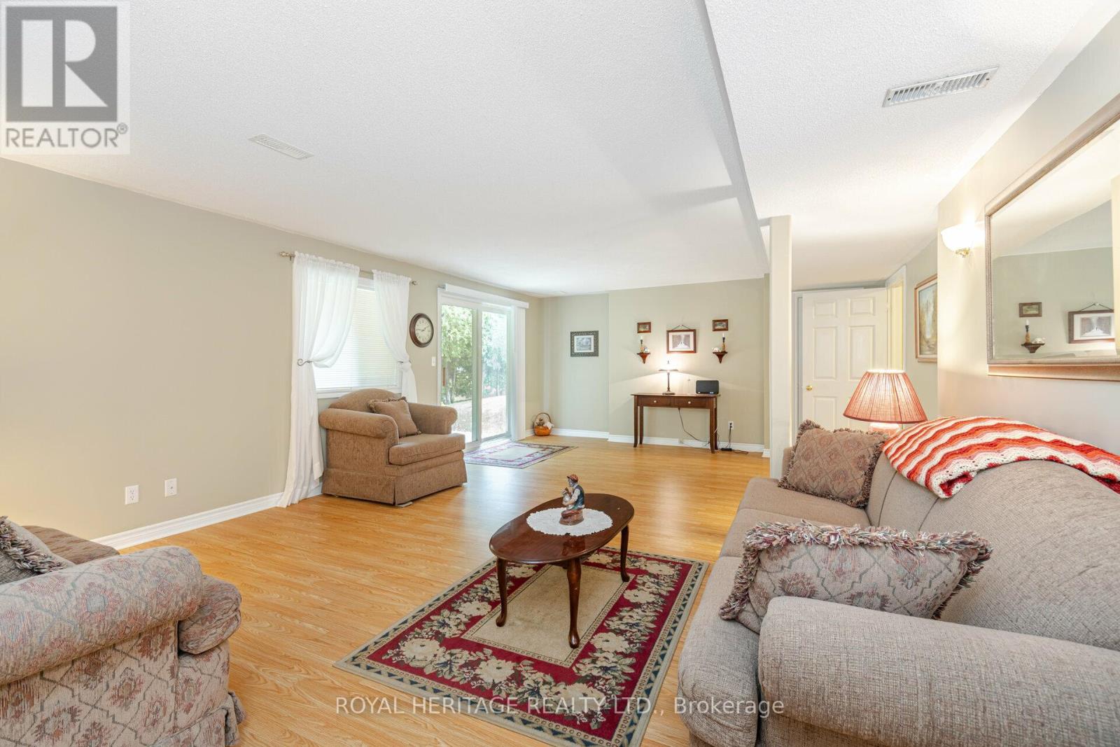 1734 Ravenwood Drive, Peterborough West (North), Ontario  K9K 2P6 - Photo 16 - X12015133
