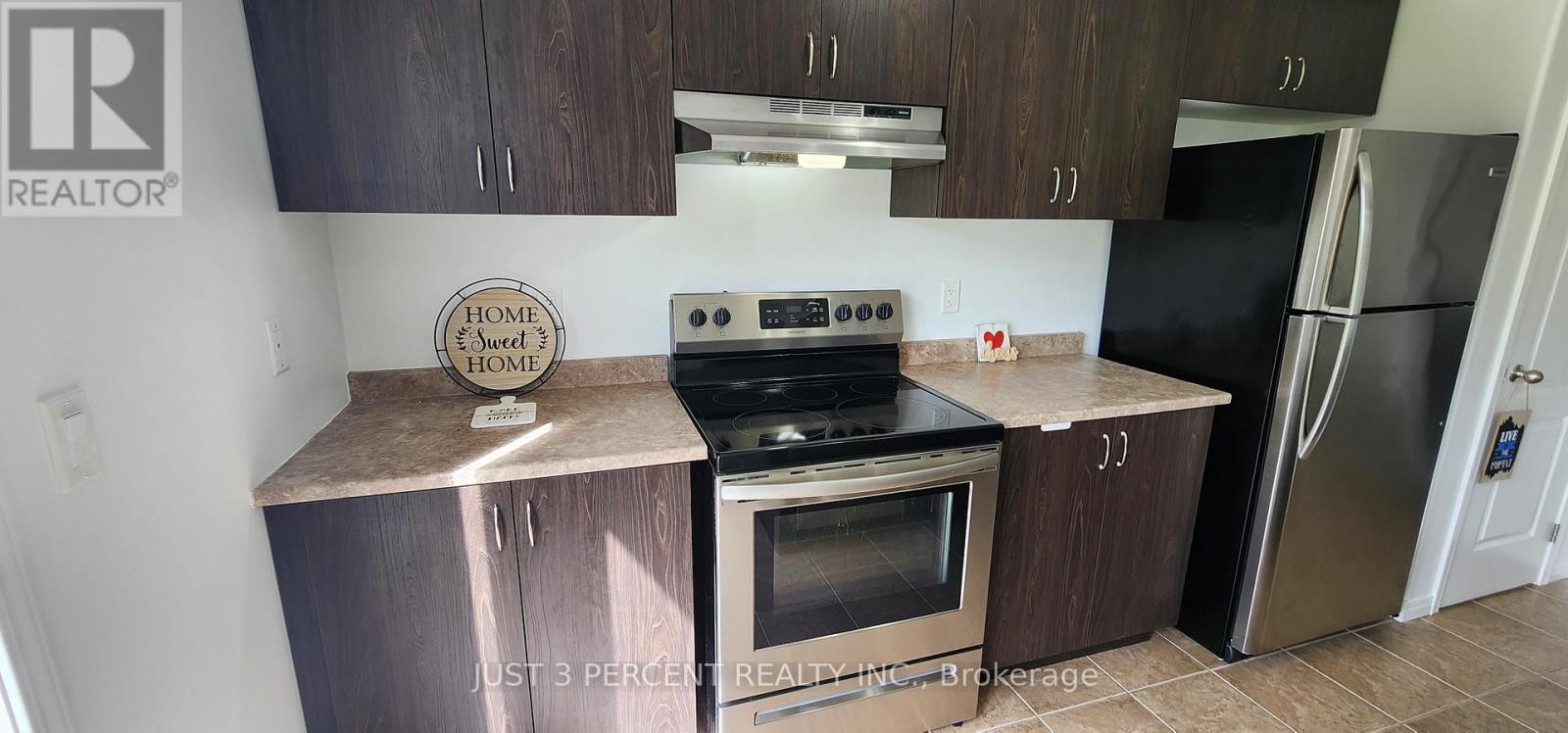 1651 Hetherington Drive, Peterborough North (University Heights), Ontario  K9L 1Y7 - Photo 11 - X12015632