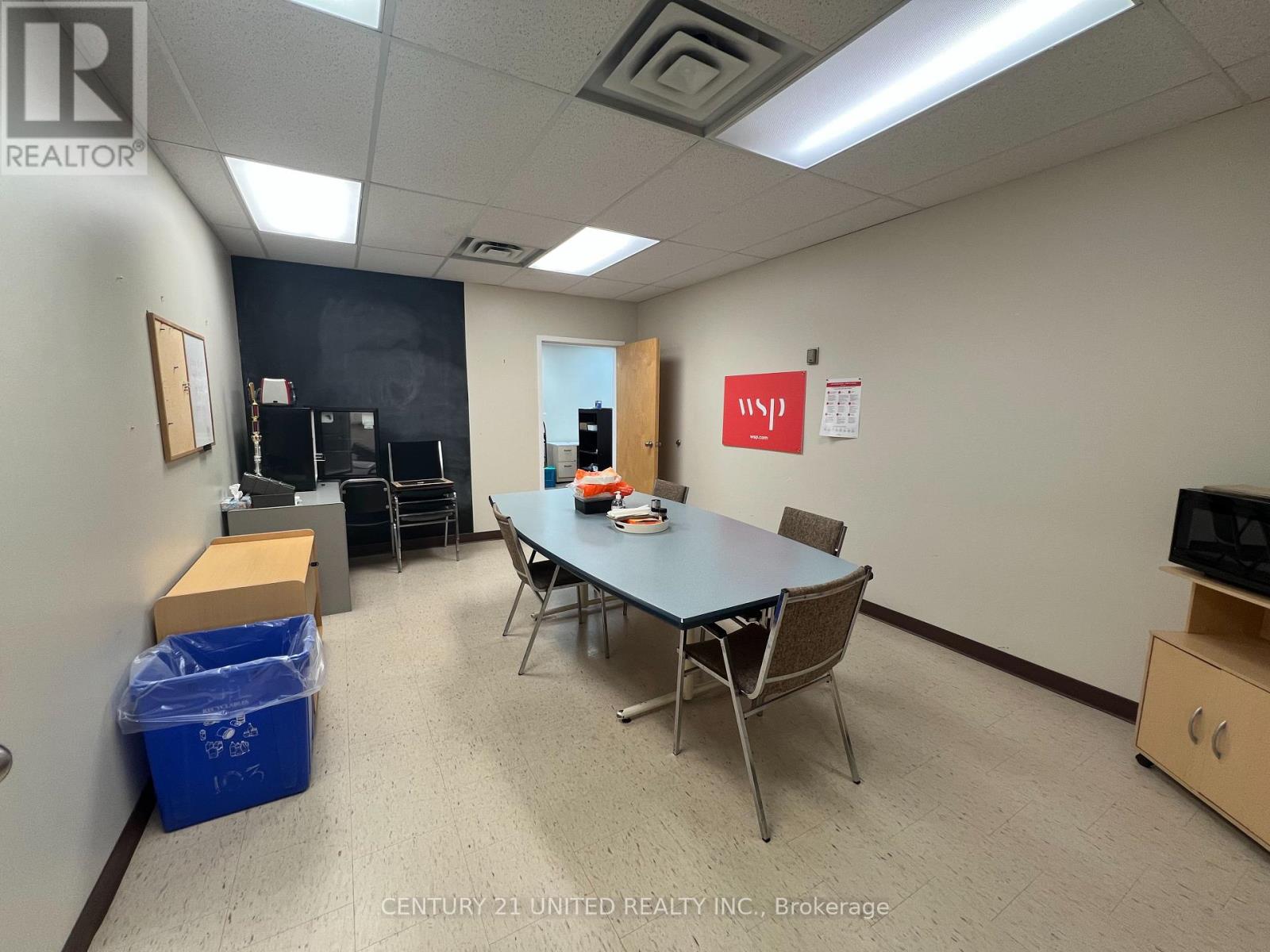 103 - 294 Rink Street, Peterborough (Town Ward 3), Ontario  K9J 2K2 - Photo 10 - X12016491