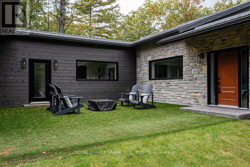 735 Fire Route 93, Havelock-Belmont-Methuen, Ontario  K0L 2H0 - Photo 3 - X12017992