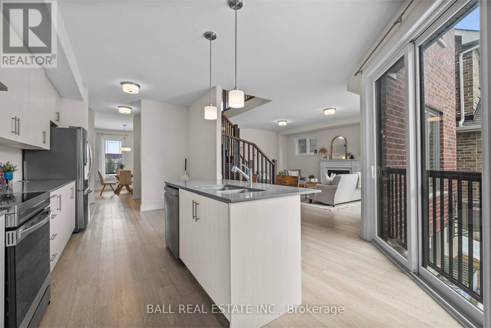 720 Whetstone Lane, Peterborough North (North), Ontario  K9H 0G4 - Photo 8 - X12019004