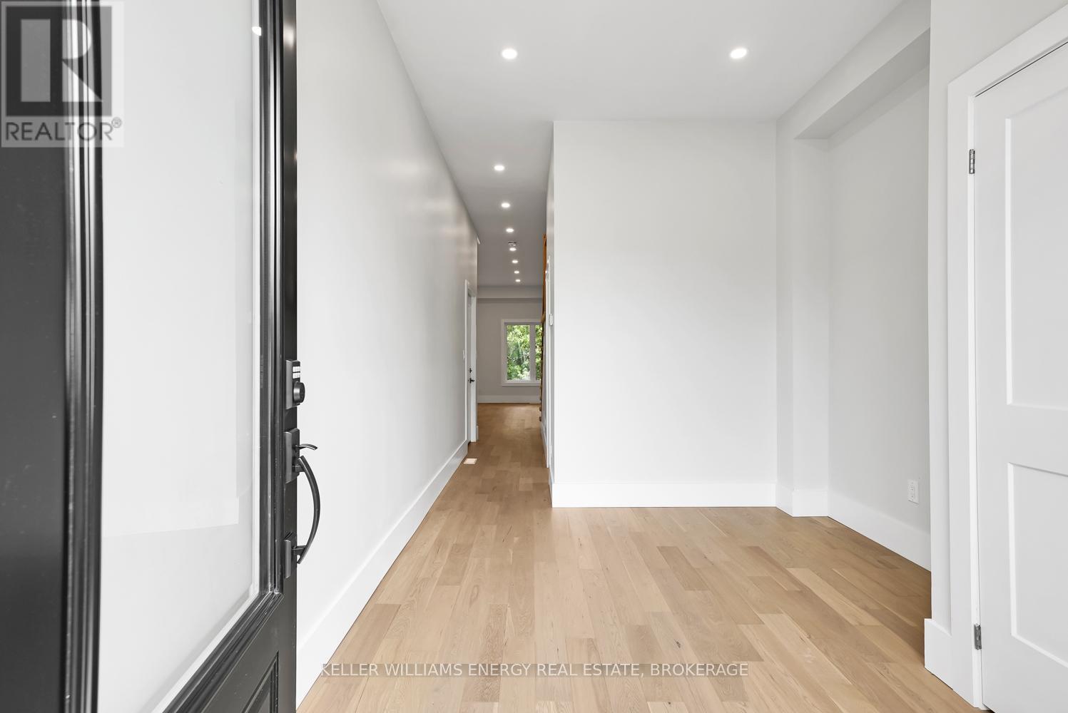 11 Union Street, Cavan Monaghan (Millbrook Village), Ontario  L0A 1G0 - Photo 1 - X12019119
