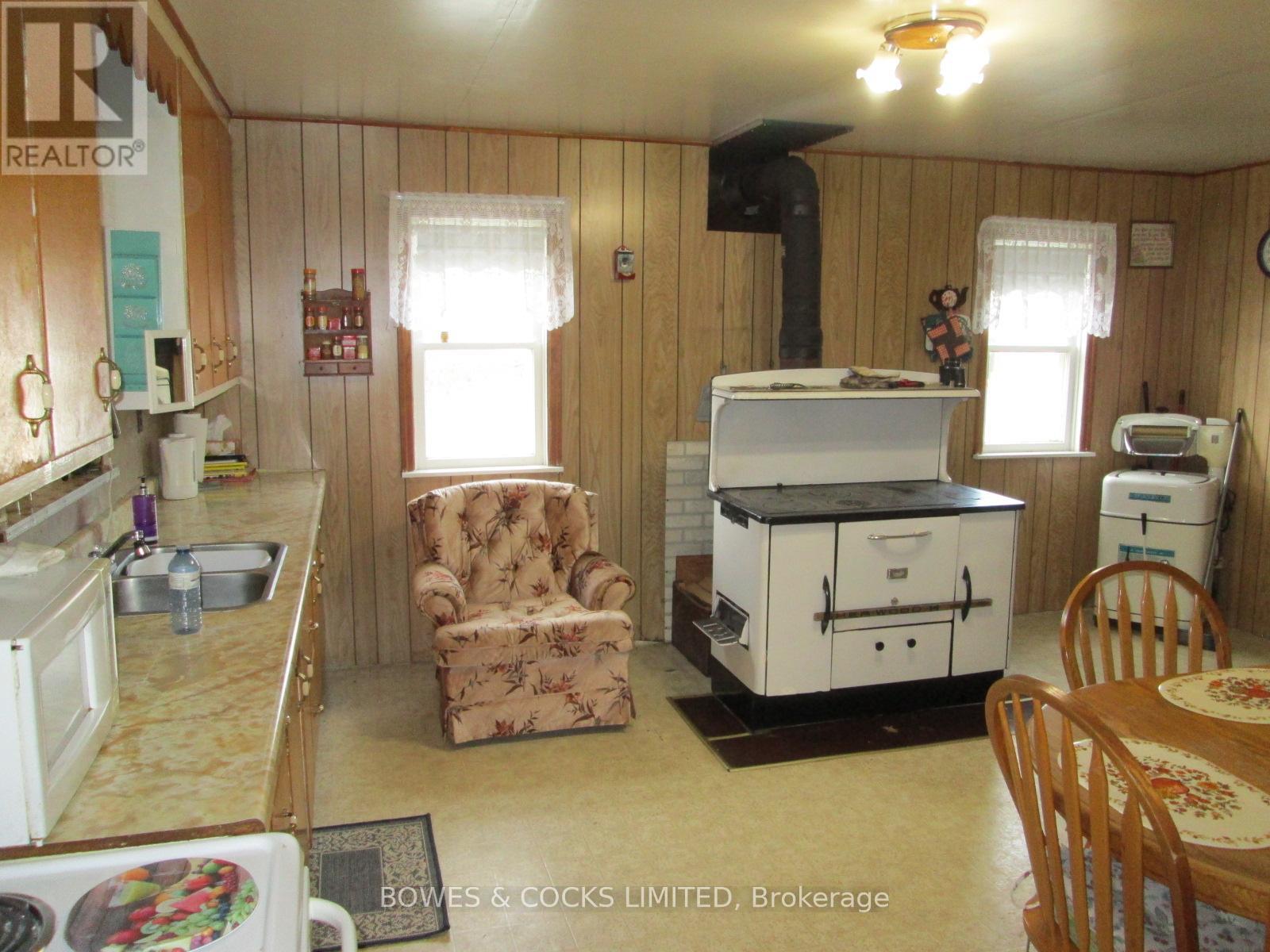 114 Moore Lane, Bancroft (Dungannon Ward), Ontario  K0L 1C0 - Photo 15 - X12019577