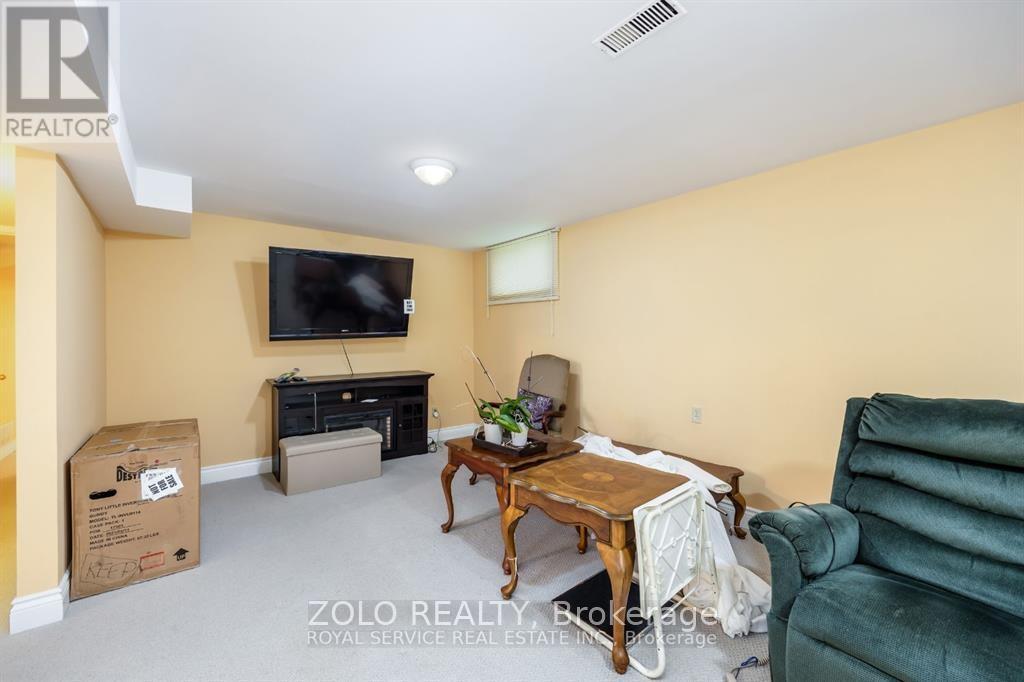 515 Crystal Drive, Peterborough South (East), Ontario  K9J 8H1 - Photo 11 - X12022110