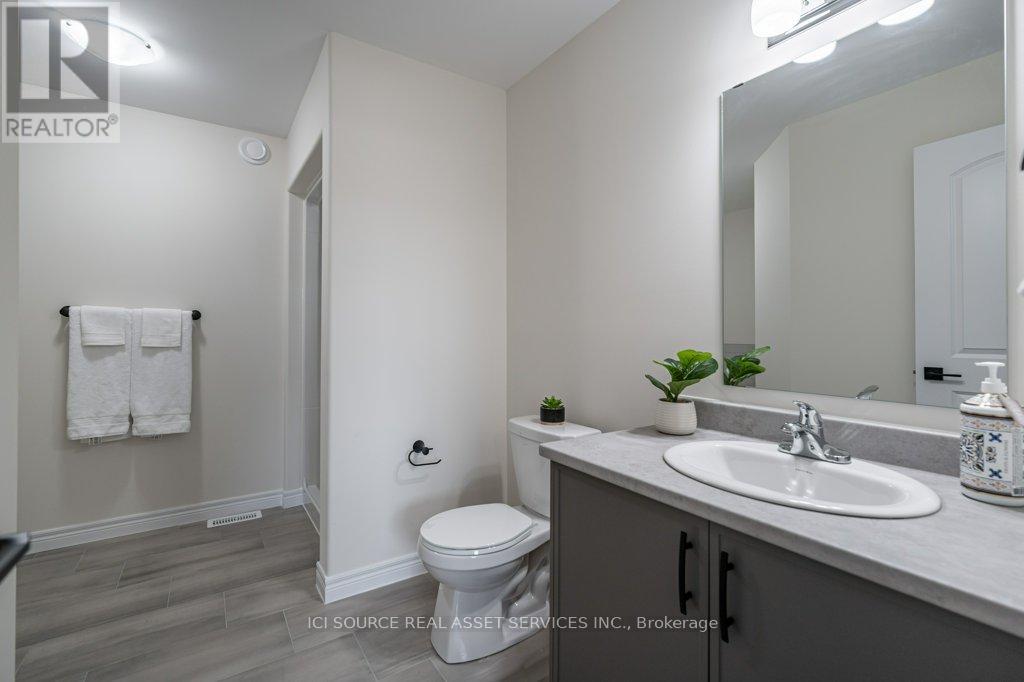 905 Bamford Terrace, Peterborough North (North), Ontario  K9K 0H3 - Photo 17 - X12022406