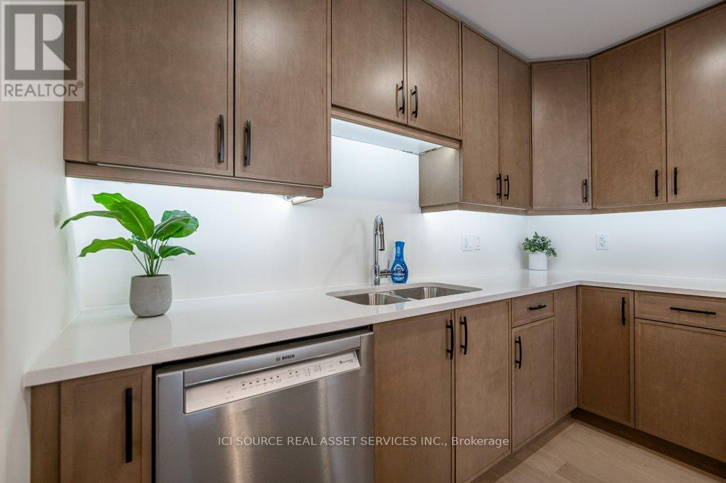 905 Bamford Terrace, Peterborough North (North), Ontario  K9K 0H3 - Photo 2 - X12022406
