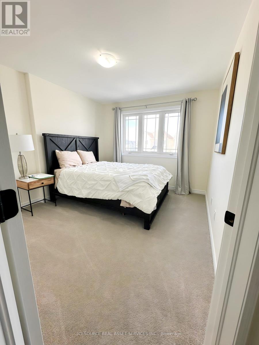 905 Bamford Terrace, Peterborough North (North), Ontario  K9K 0H3 - Photo 5 - X12022406