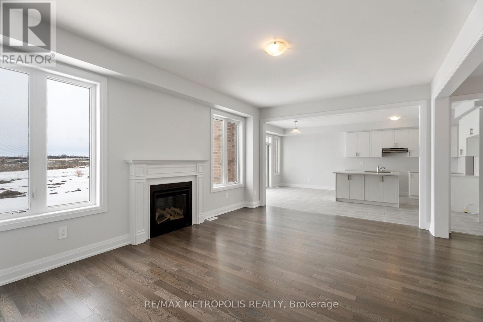 84 Butler Boulevard, Kawartha Lakes (Lindsay), Ontario  K9V 4R1 - Photo 10 - X12023453