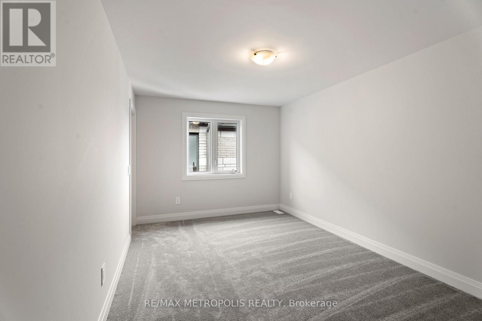 84 Butler Boulevard, Kawartha Lakes (Lindsay), Ontario  K9V 4R1 - Photo 19 - X12023453