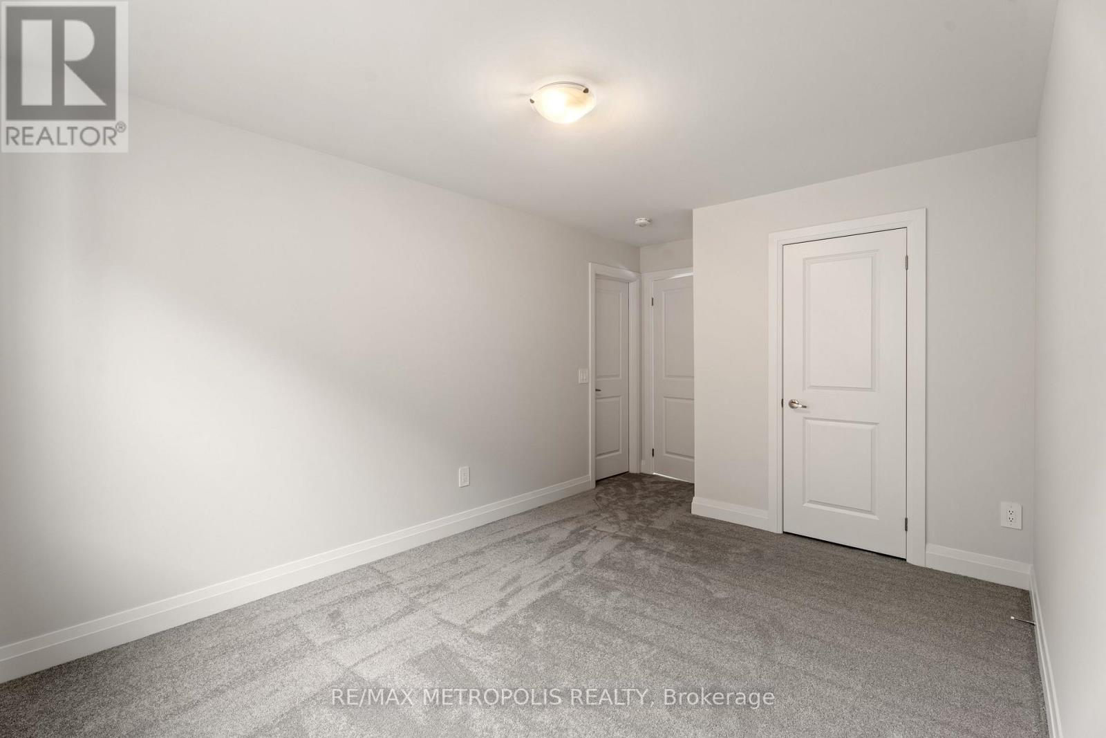 84 Butler Boulevard, Kawartha Lakes (Lindsay), Ontario  K9V 4R1 - Photo 22 - X12023453